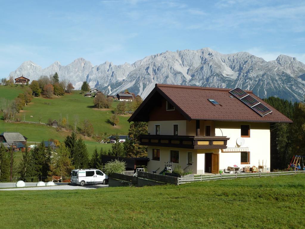 Ferienhaus Almfrieden Villa Schladming Bagian luar foto